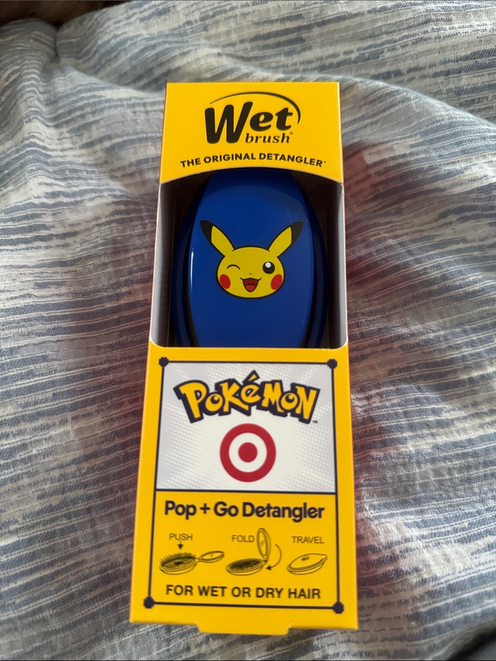 Wet Brush Pokémon Pikachu Blue Pop + Go Detangler